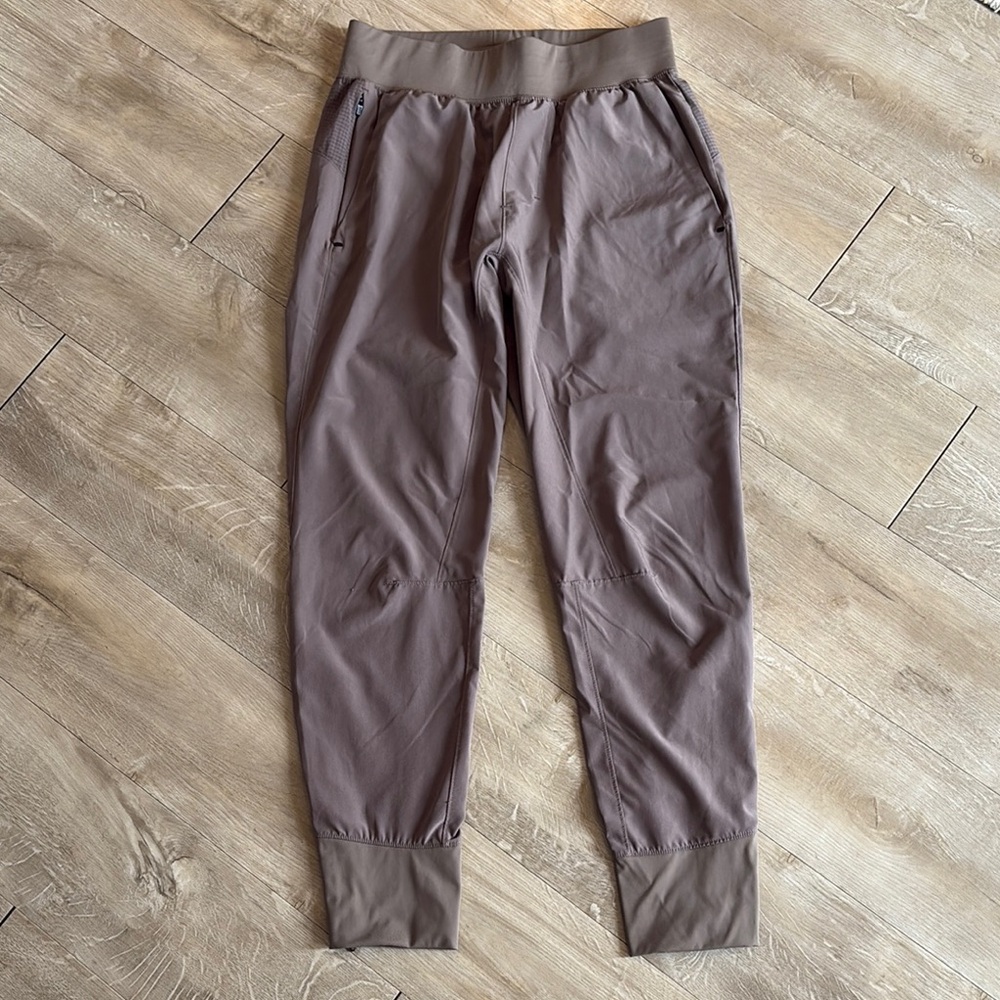 Abercrombie & Fitch YPB Motion Tek Pants Men’s Size XS 2 Tone Taupe Drawstring - Picture 1 of 12